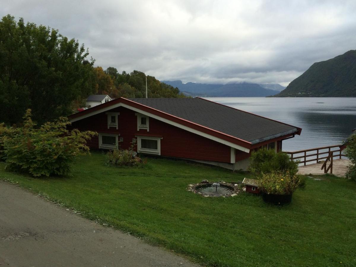 Elvegard Fjordcamp Hotel Grov Kültér fotó