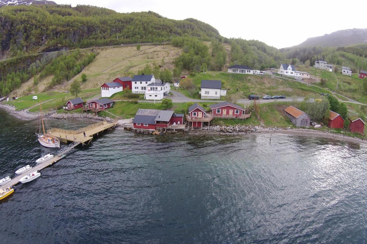 Elvegard Fjordcamp Hotel Grov Kültér fotó